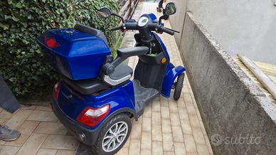 Scooter elettrico 4 ruote per anziani o disabili