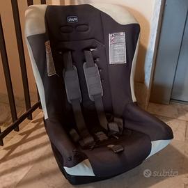 Seggiolino auto reclinabile Chicco 0 -18 kg