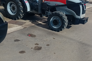 Trattore Agricube 90 hp