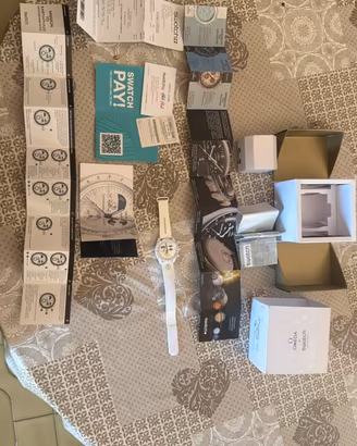 Swatch x omega Moonswatch to Earth con scontrino