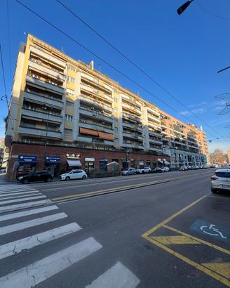 2 locali più servizi e ampio terrazzo