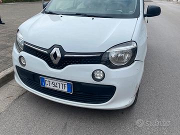 Renault Twingo 2016 1.0 benzina 168000