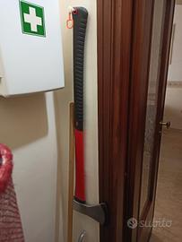 accetta nuova mai usata 