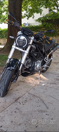 Ducati Monster 600 Dark
