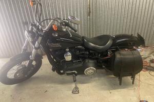 Harley Davidson Dyna Street Bob