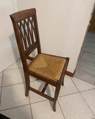 Sedie di noce massello con seduta impagliata