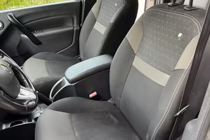 Renault kangoo 5 posti