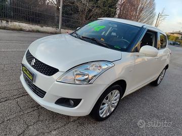 Suzuki Swift 1.2 VVT 4WD inpeccabile