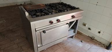 cucina professionale 6 fuochi 