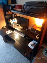 scrivania da gaming Ikea FREDDE
