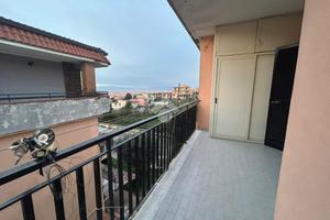 3 LOCALI A MARANO DI NAPOLI