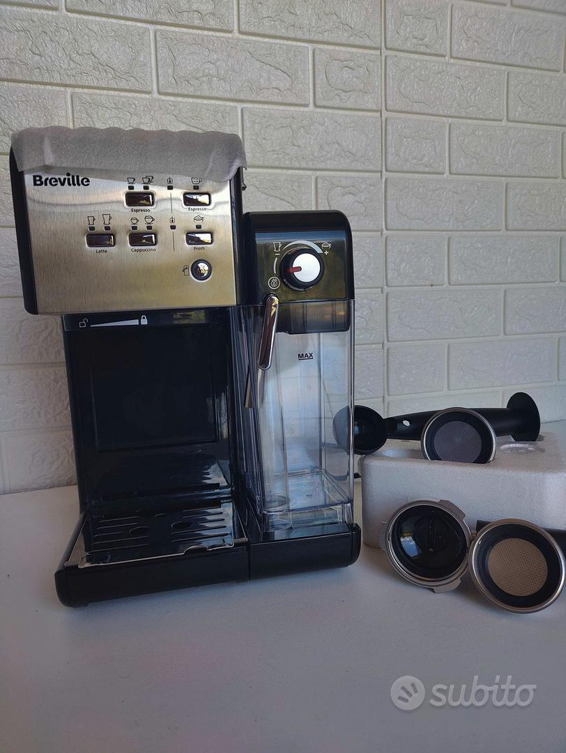 SVEND0 Macchina Espresso con Montalatte Trattabile - Elettrodomestici In  vendita a Benevento