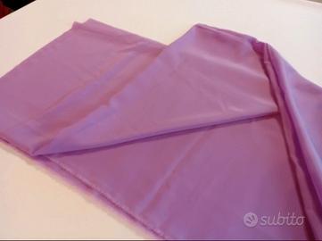Scampolo di stoffa in crêpe lilla 150x150