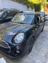 Mini 1.6 16V Cooper D PER RICAMBI