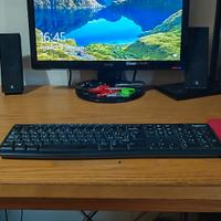 PC Fisso + Monitor- Pronto all'uso