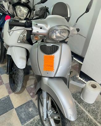 Piaggio scarabeo 50 4t