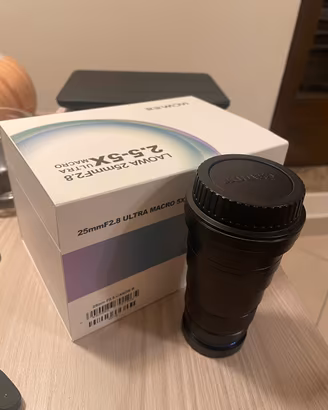 Laowa 25mm f/2.8 Ultra Macro 2.5-5X per Canon RF