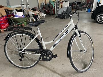 Bicicletta da donna nuova