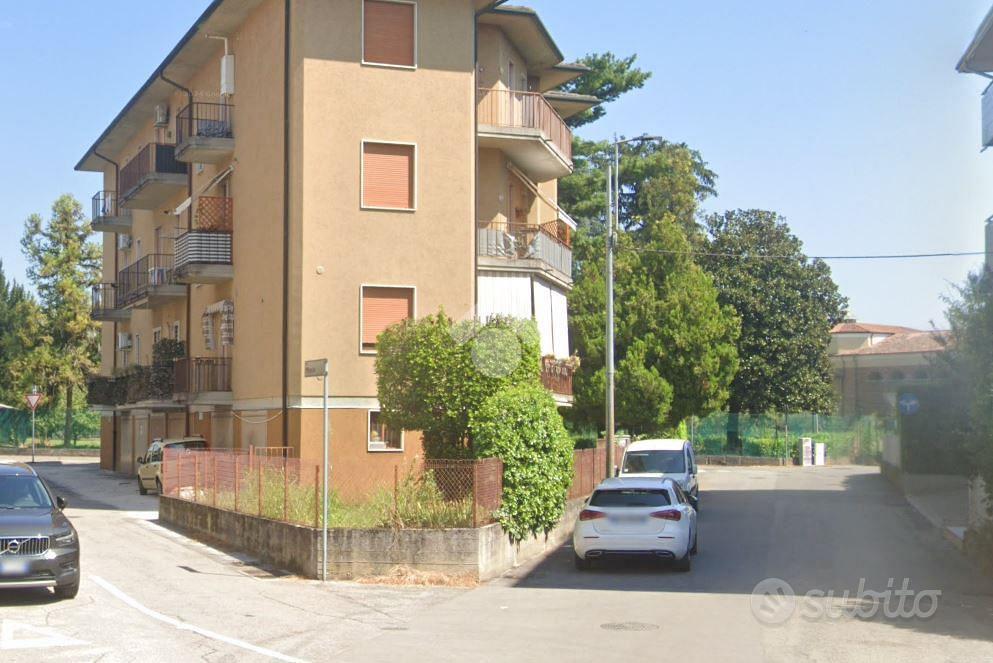 POSTO AUTO A VICENZA
