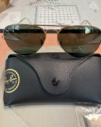 Ray ban