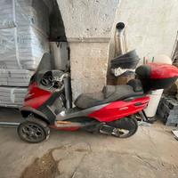 Piaggio MP3 300