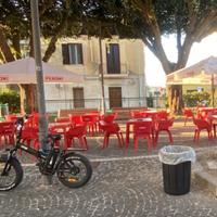 Tavoli e sedie x esterni Peroni