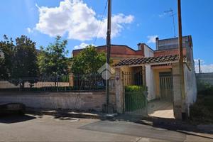 CASA INDIPENDENTE A LEVERANO