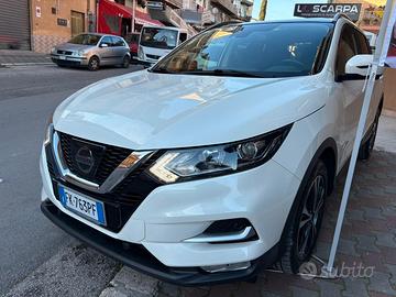 Nissan Qashqai 1.5 dCi N-Connecta + TETTO