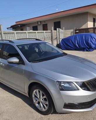 Skoda Octavia SW 1.6 TDI 116cv manuale N1