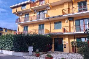 Appartamento di mq. 125 ca. con garage di mq. 30