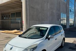 Scenic III 7 posti 130cv