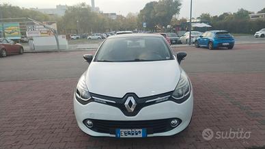 Renault clio 4 hatchback 2015
