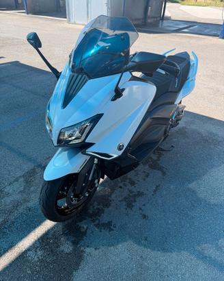 Tmax 530