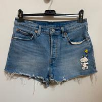 Shorts Levi's 501 Snoopy e Woodstock
