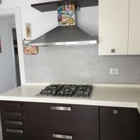  Cucina angolo completa di elettrodomestici 