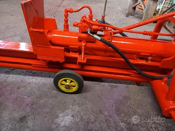 Spaccalegna Oleodinamico da 20 tonnellate