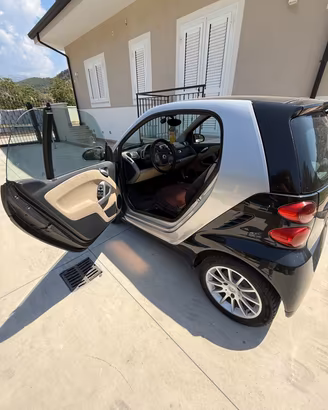 Smart ForTwo 1000 52 kW coupé pure