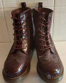 scarponcino bordeaux simil dottor Martens 