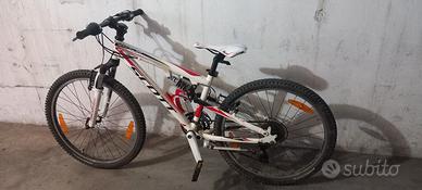 MTB  24 pollici SCOTT jr spark 