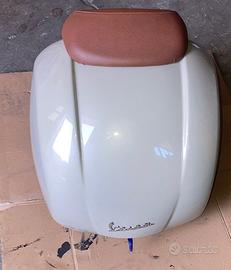 Bauletto piaggio vespa gts hpe 310