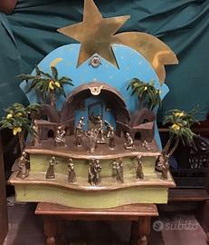 Presepe con 23 statuine in ottone massiccio