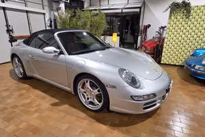 997 911 Porsche Carrera S Cabriolet Book service A