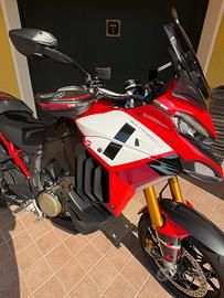 Multistrada V4 pikes peak ducati