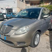 LANCIA YPSLON    BENZINA ALL. ARGENTO NEOPATENTATO