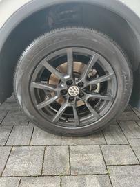cerchi 18 VW + gomme 4 stagioni 