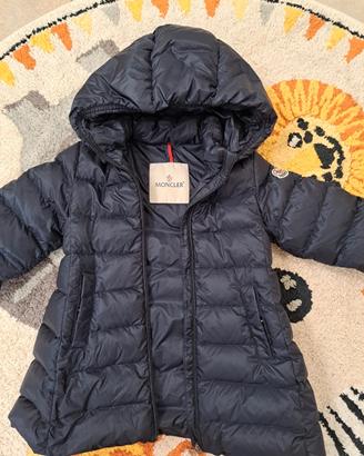 moncler bimba sfiancato