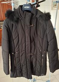 Giaccone con cappuccio