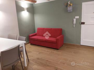 MONOLOCALE A BOLOGNA