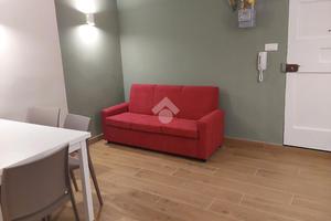 MONOLOCALE A BOLOGNA