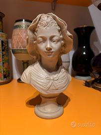 Busto di giovane fanciulla